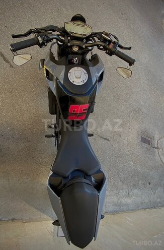 CFMOTO 250 NK-5
