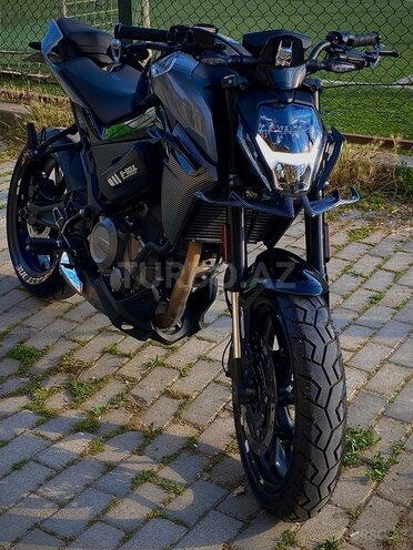 CFMOTO 250 NK-1