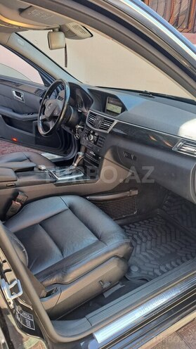 Mercedes E 220-6