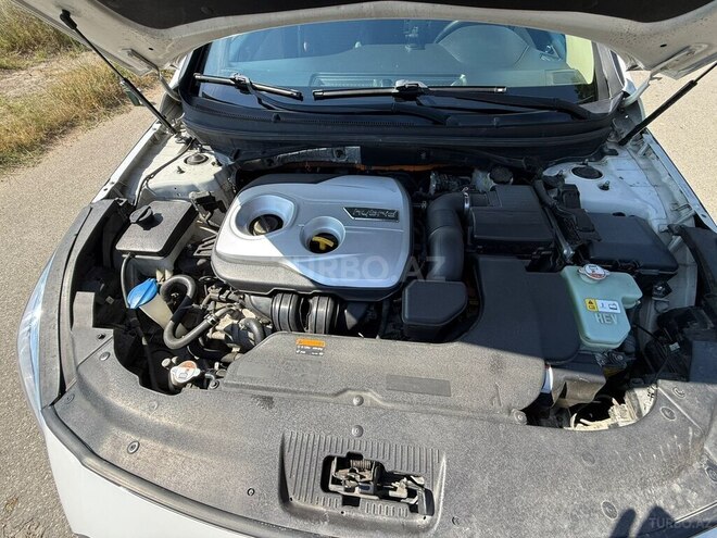 Hyundai Sonata-9