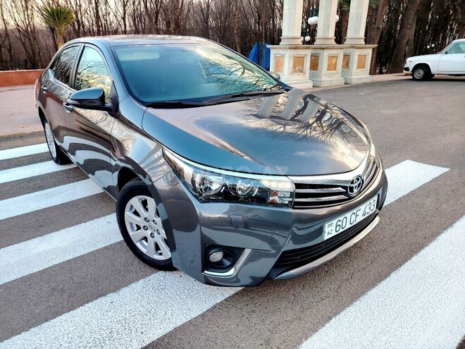 Toyota Corolla-1