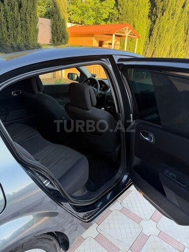 Renault Megane-8