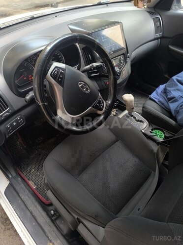 Hyundai i30-10
