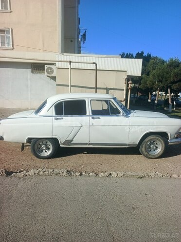 GAZ 21 "Volga"-3
