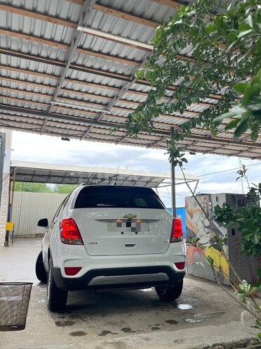 Chevrolet Trax-4