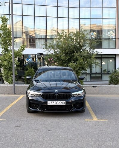 BMW 530e-4