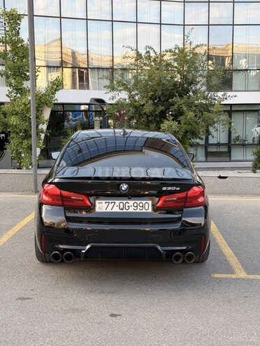 BMW 530e-2