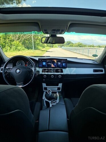 BMW 520-12