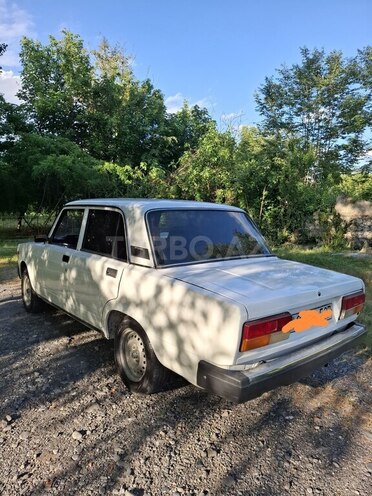 LADA (VAZ) 2107-4
