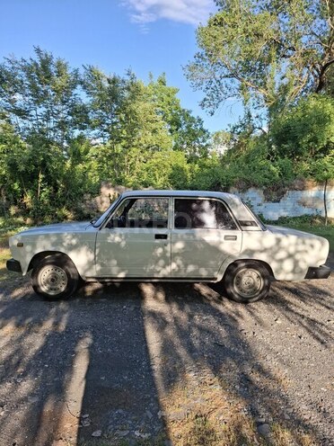 LADA (VAZ) 2107-11