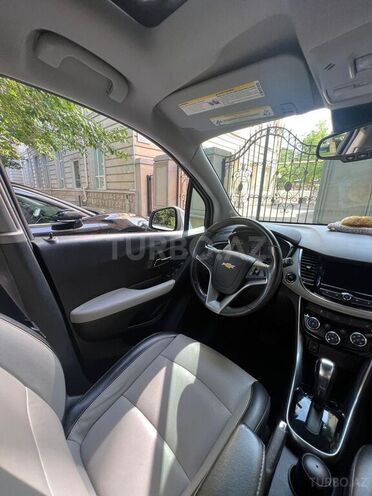 Chevrolet Trax-3