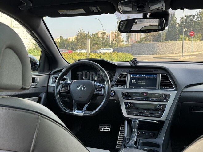 Hyundai Sonata-3