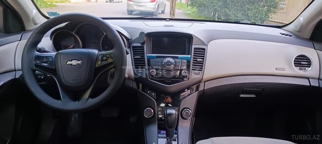 Chevrolet Cruze-7