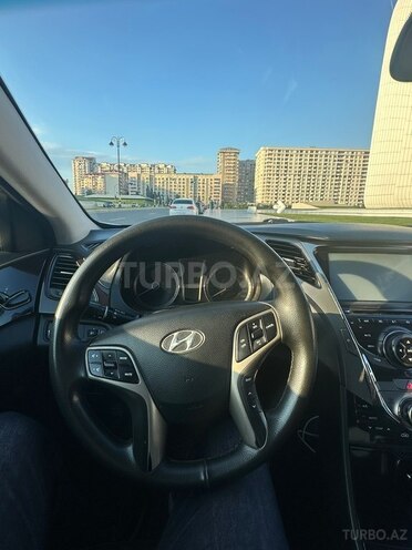 Hyundai Azera-6