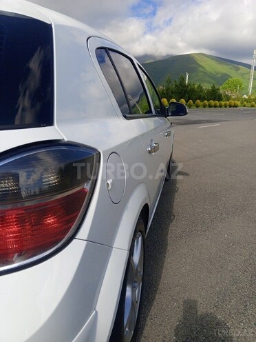 Opel Astra-14