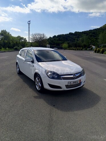 Opel Astra-13