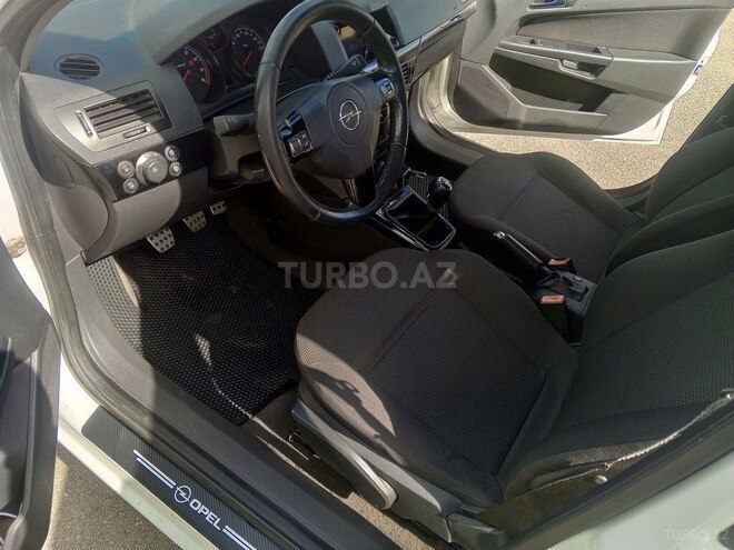 Opel Astra-7
