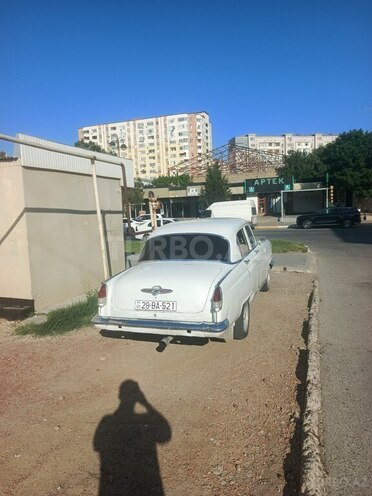 GAZ 21 "Volga"-4