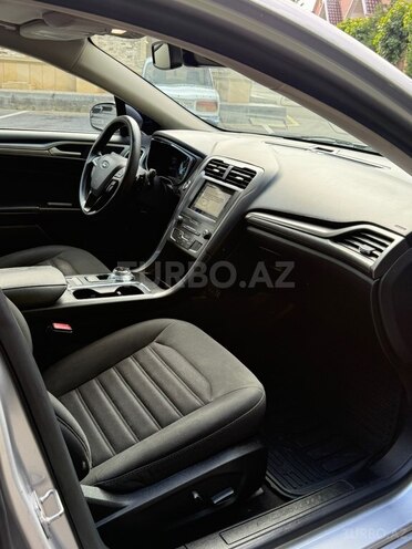 Ford Fusion (North America)-9