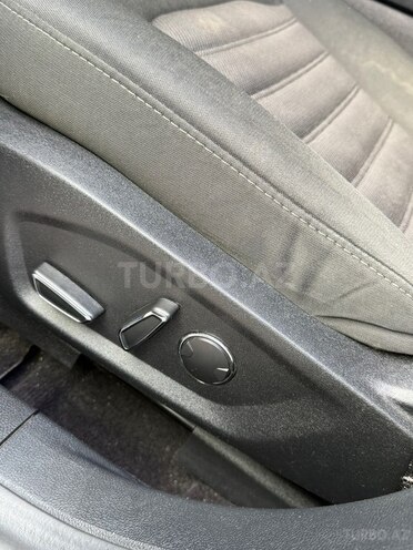 Ford Fusion (North America)-10