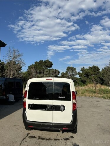 Fiat Doblo-3