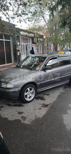 Opel Astra-2