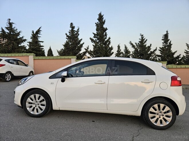 Kia Rio-6