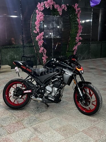 CFMOTO 300 NK-3