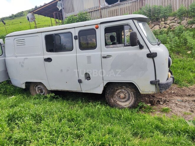 UAZ 39625-9