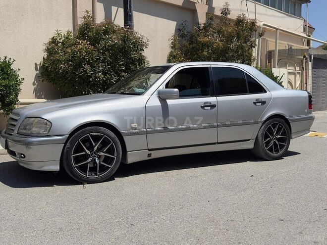Mercedes C 220-6