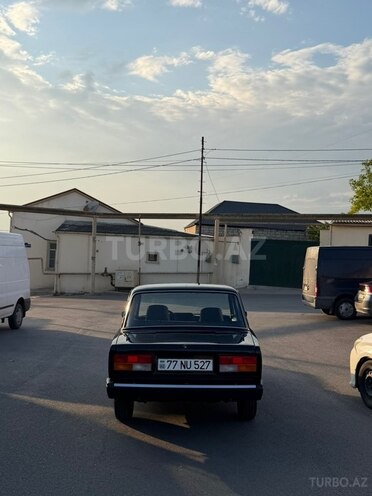 LADA (VAZ) 2107-2