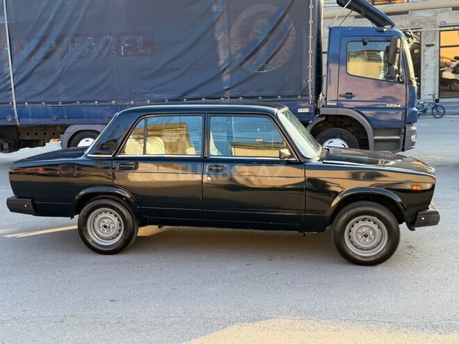 LADA (VAZ) 2107-5