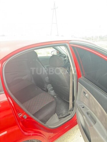 Kia Rio-10