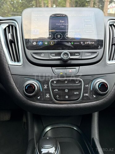 Chevrolet Malibu-15