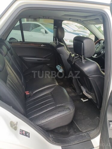 Mercedes ML 350 4MATIC-9