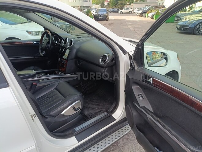 Mercedes ML 350 4MATIC-7