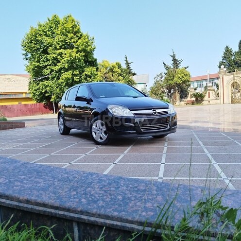 Opel Astra-1
