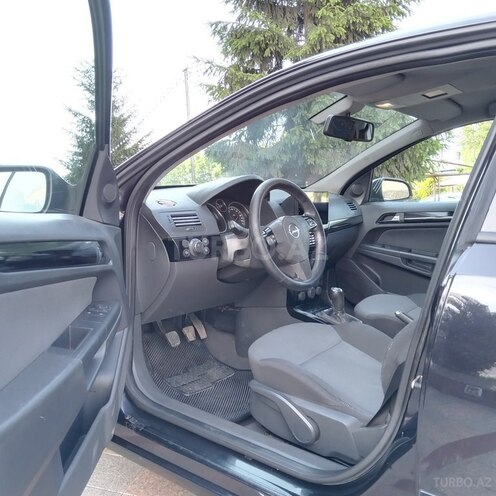 Opel Astra-9
