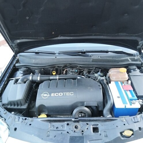 Opel Astra-11