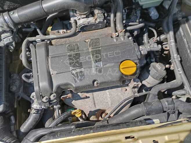 Opel Astra-2