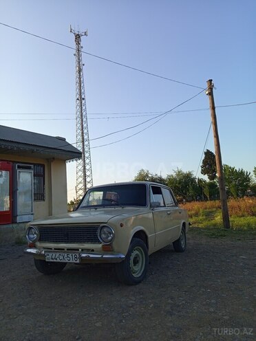LADA (VAZ) 21011-3