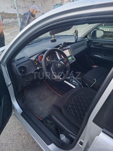 Toyota Corolla Fielder-6