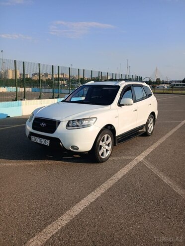 Hyundai Santa Fe-3