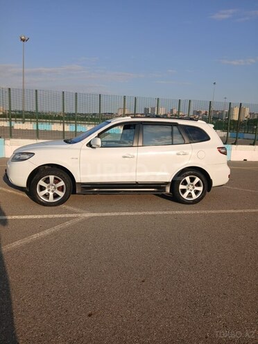 Hyundai Santa Fe-4