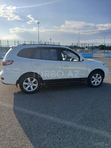 Hyundai Santa Fe-6