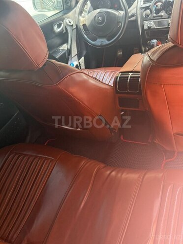 Renault Megane-5