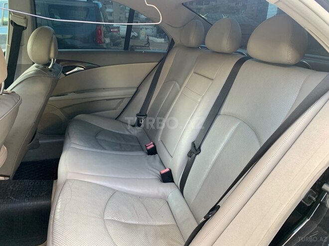 Mercedes E 240-20