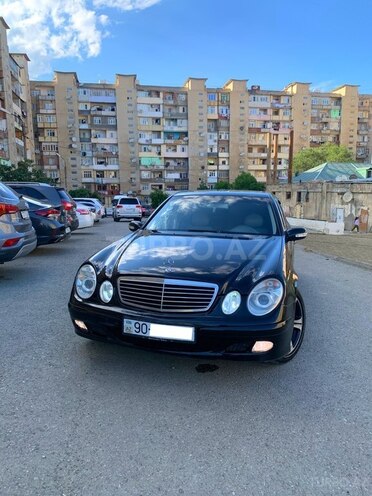 Mercedes E 240-9