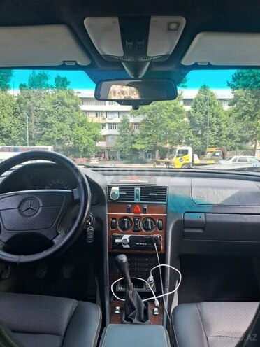 Mercedes C 200-3