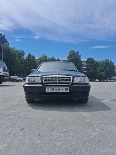 Mercedes C 200-8